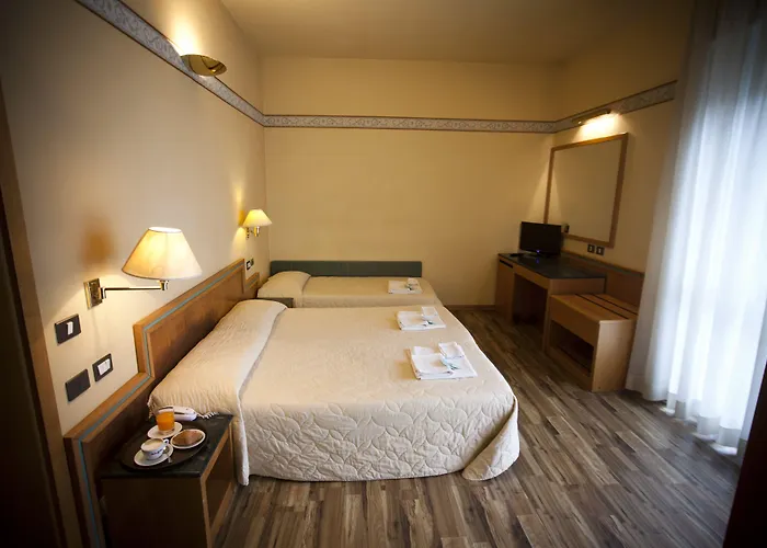 Отель Marina Bay 3*