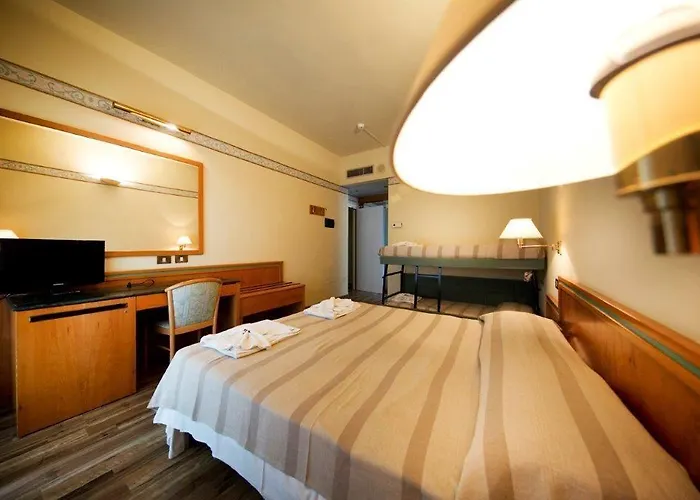 Marina Bay 3* Римини