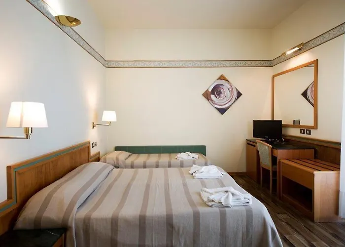 Marina Bay Отель