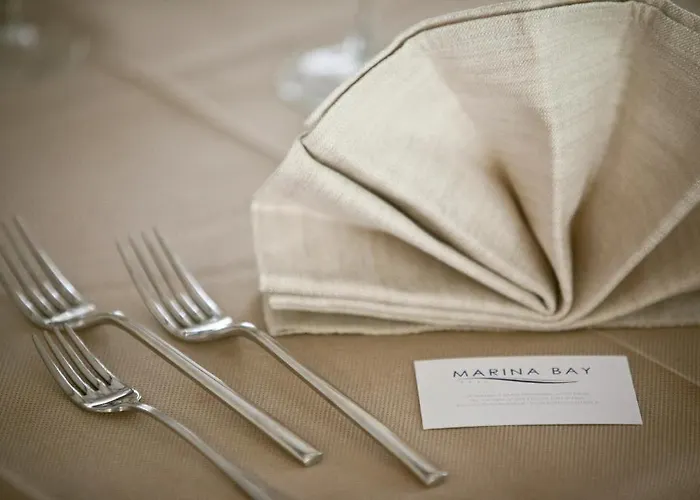 Marina Bay Отель 3*