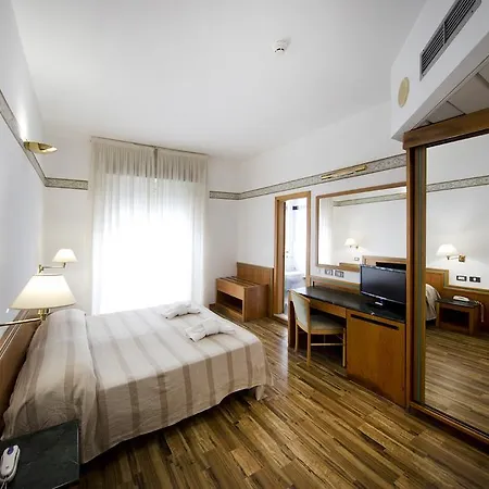 Marina Bay Ξενοδοχείο 3*