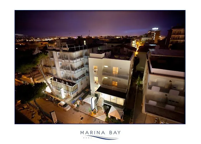 Marina Bay Otel 3*