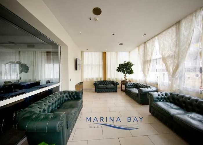 Otel Marina Bay